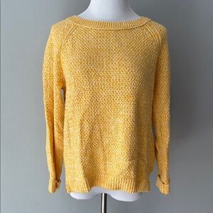 Butter Yellow Old Navy Crew Neck Sweater with wide Knit - size large